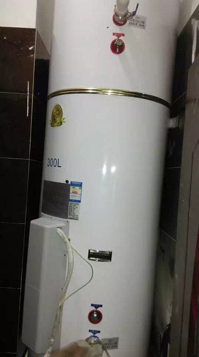 大容量中央供水电热水器